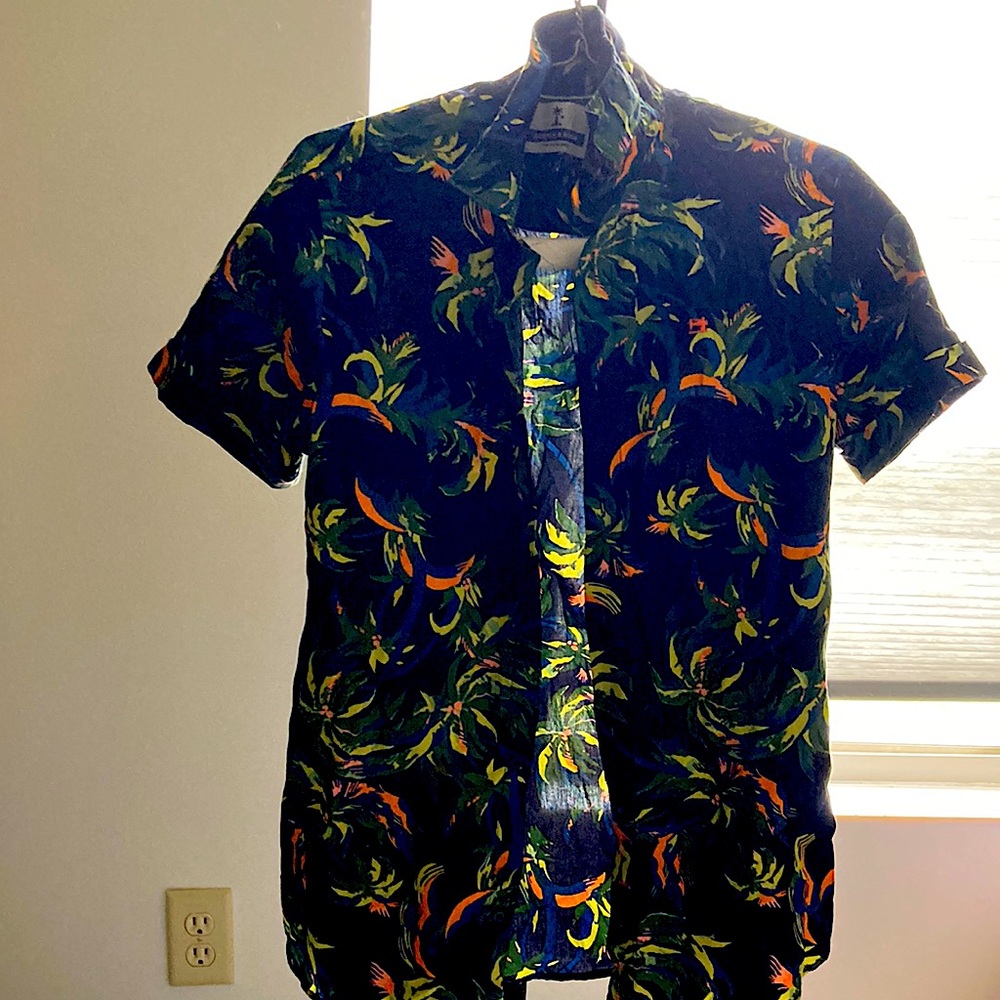 Scotch and Soda flower/Hawaii shirt. New!